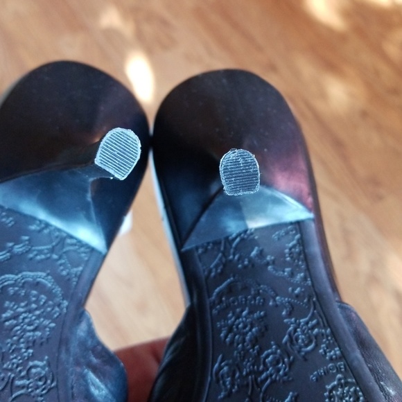 BCBGIRLS - Picture 3 of 3